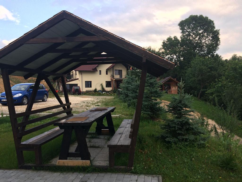 Cabana 7 Brazi Poiana Mărului Exterior foto